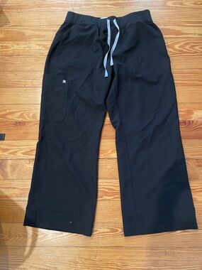 Figs Women's Wide Leg Scrub Pants in Black with Gray Drawstring